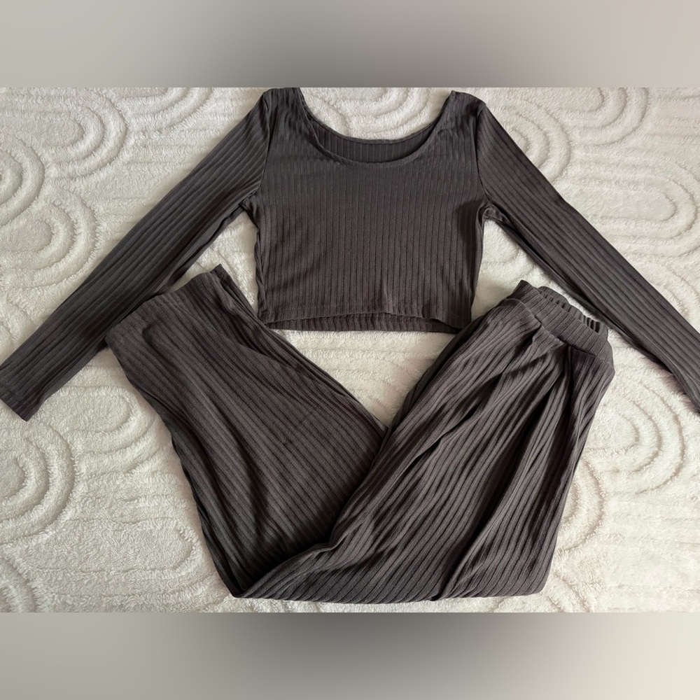 Women’s Ribbed Gray Lounge Set, Size Small, EUC, Comfy Cozy Loungewear